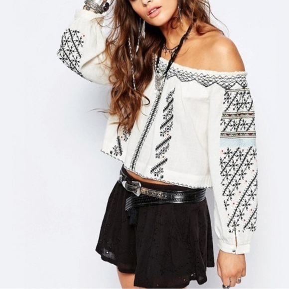 Free People • Sweet Surrender Off Shoulder Top - Picture 1 of 12